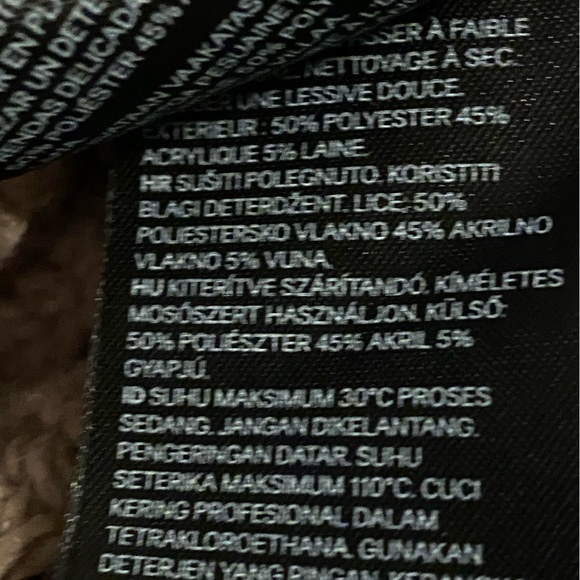 H&M Oversized Cropped Cable Knit Sweater M - Picture 10 of 10